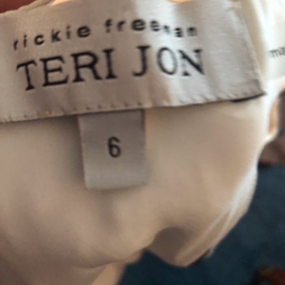 Teri Jon evening/MOB gown - Picture 5 of 7